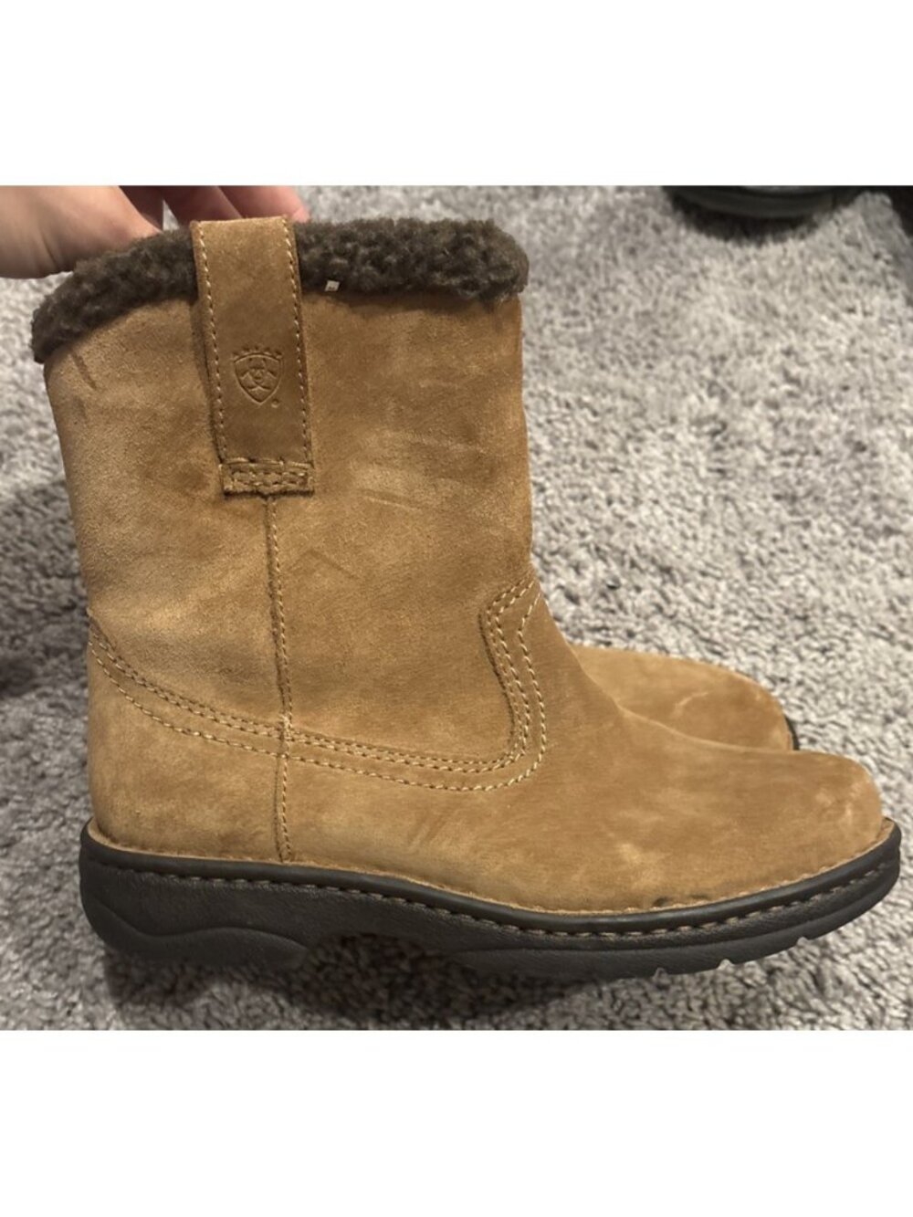 Worn Once! Ariat Boots Womens 6.5 B Brown Suede Shearling Lined 10007766